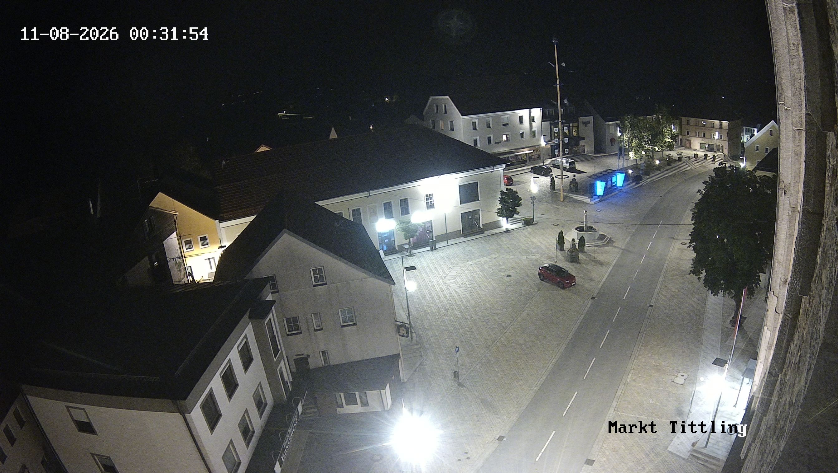 Archiv Foto Webcam Marktplatz in Tittling