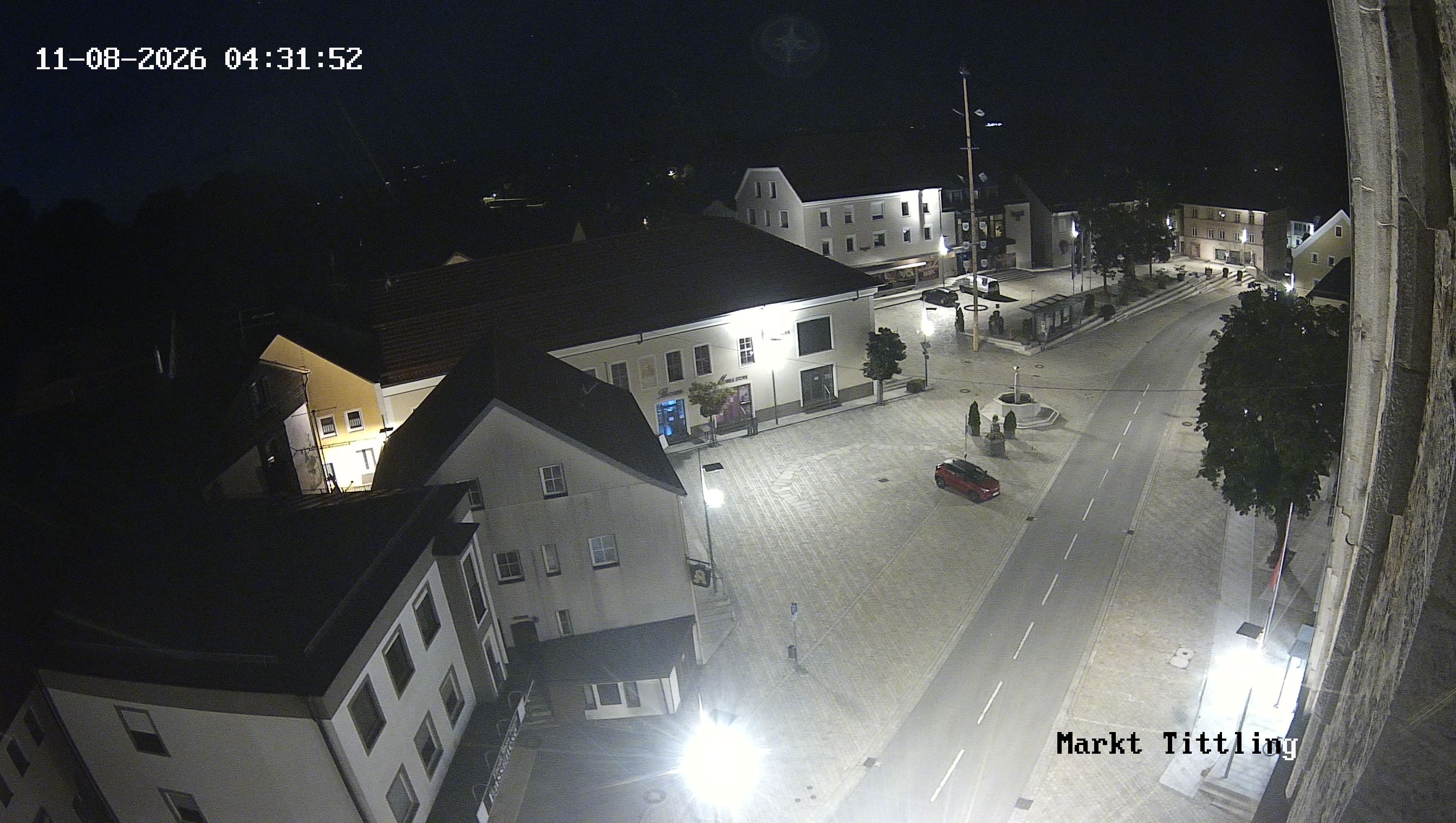Archiv Foto Webcam Marktplatz in Tittling