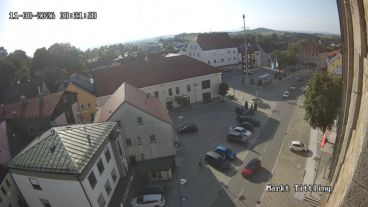 Archiv Foto Webcam Marktplatz in Tittling