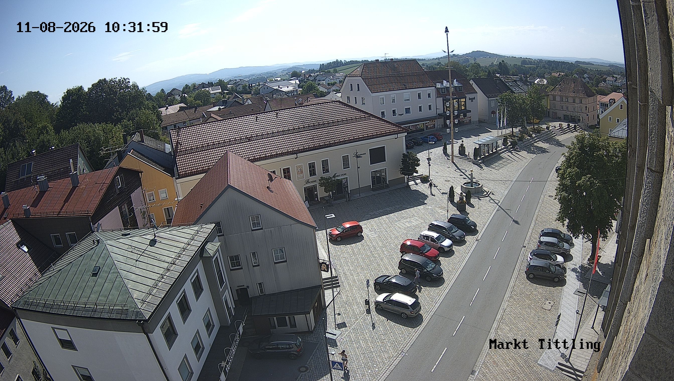Archiv Foto Webcam Marktplatz in Tittling