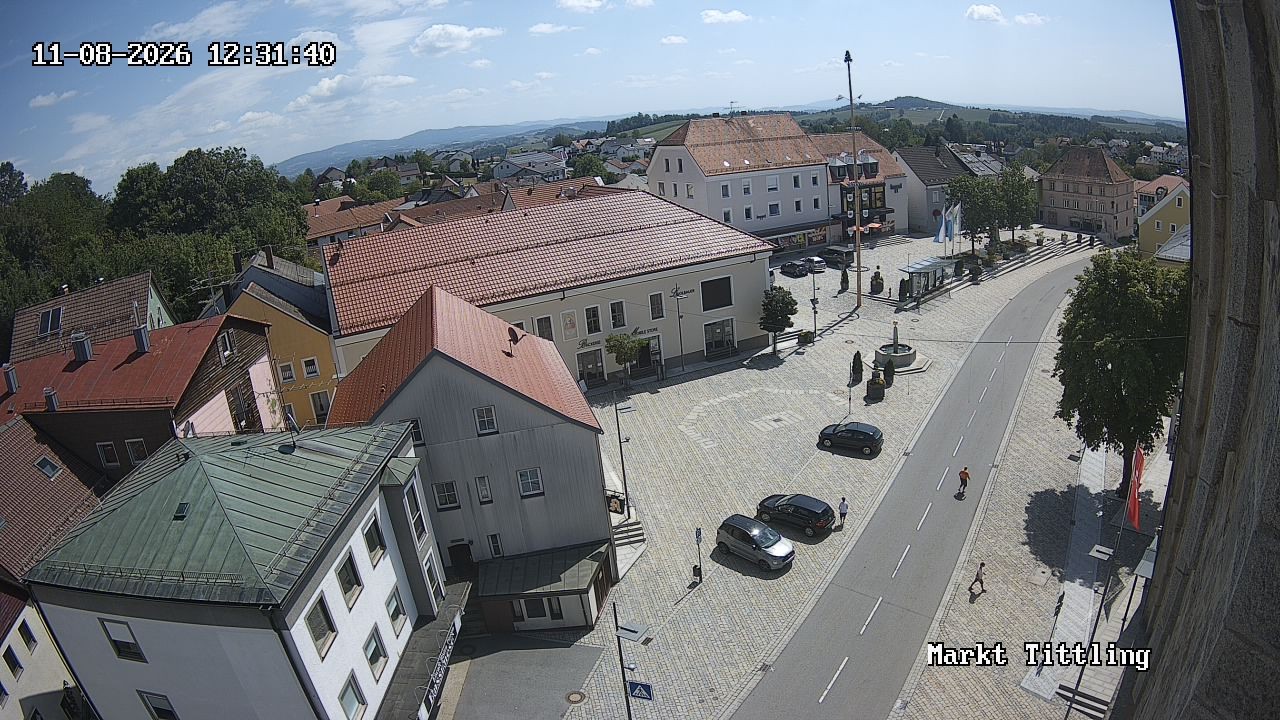 Archiv Foto Webcam Marktplatz in Tittling