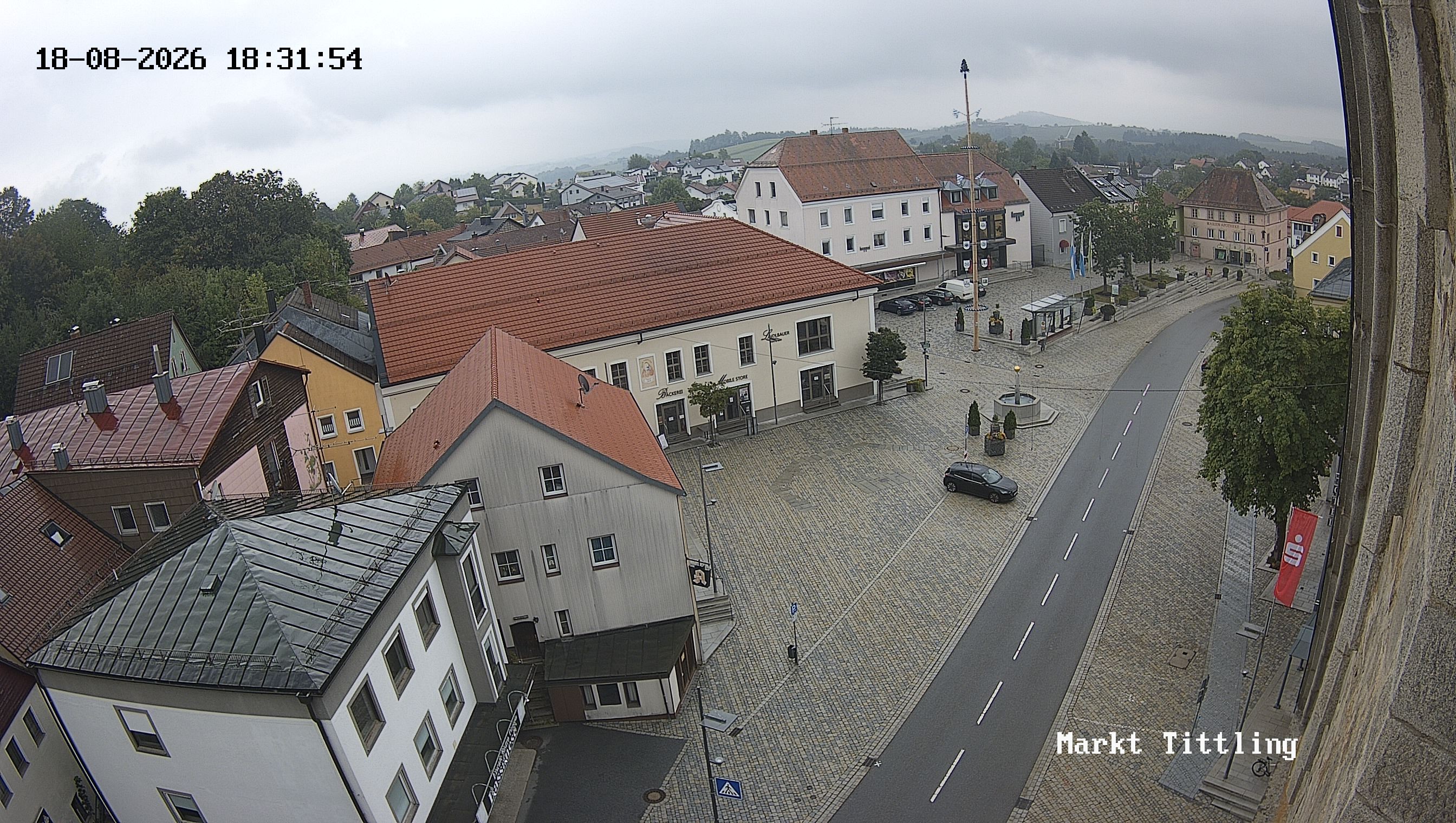 Archiv Foto Webcam Marktplatz in Tittling