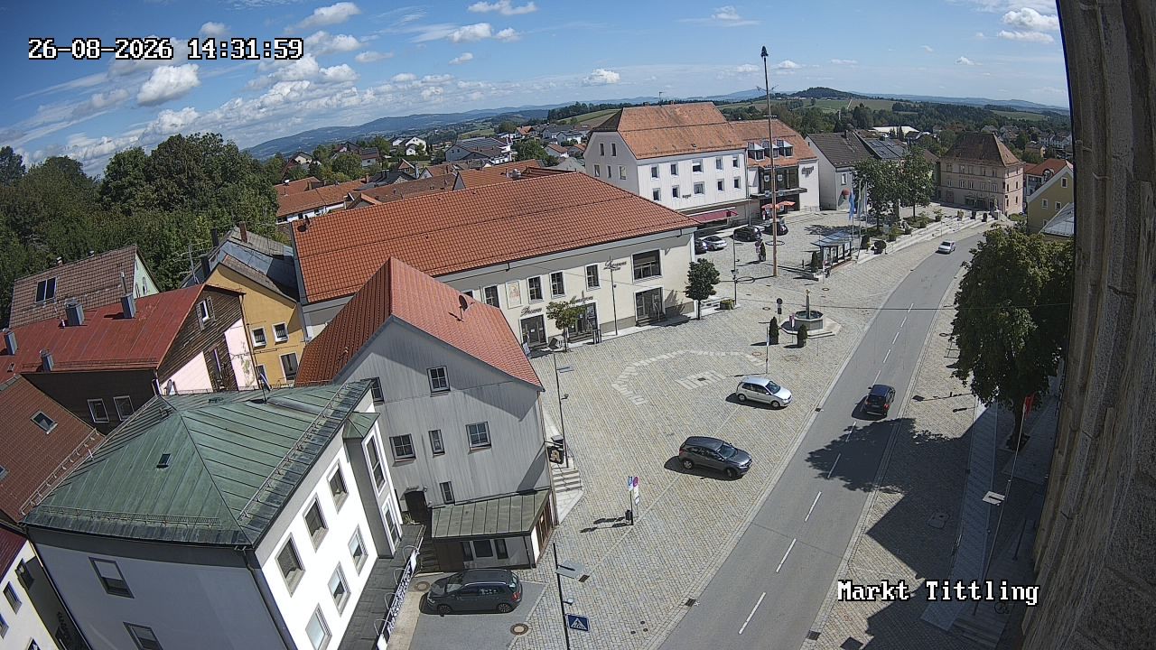 Archiv Foto Webcam Marktplatz in Tittling