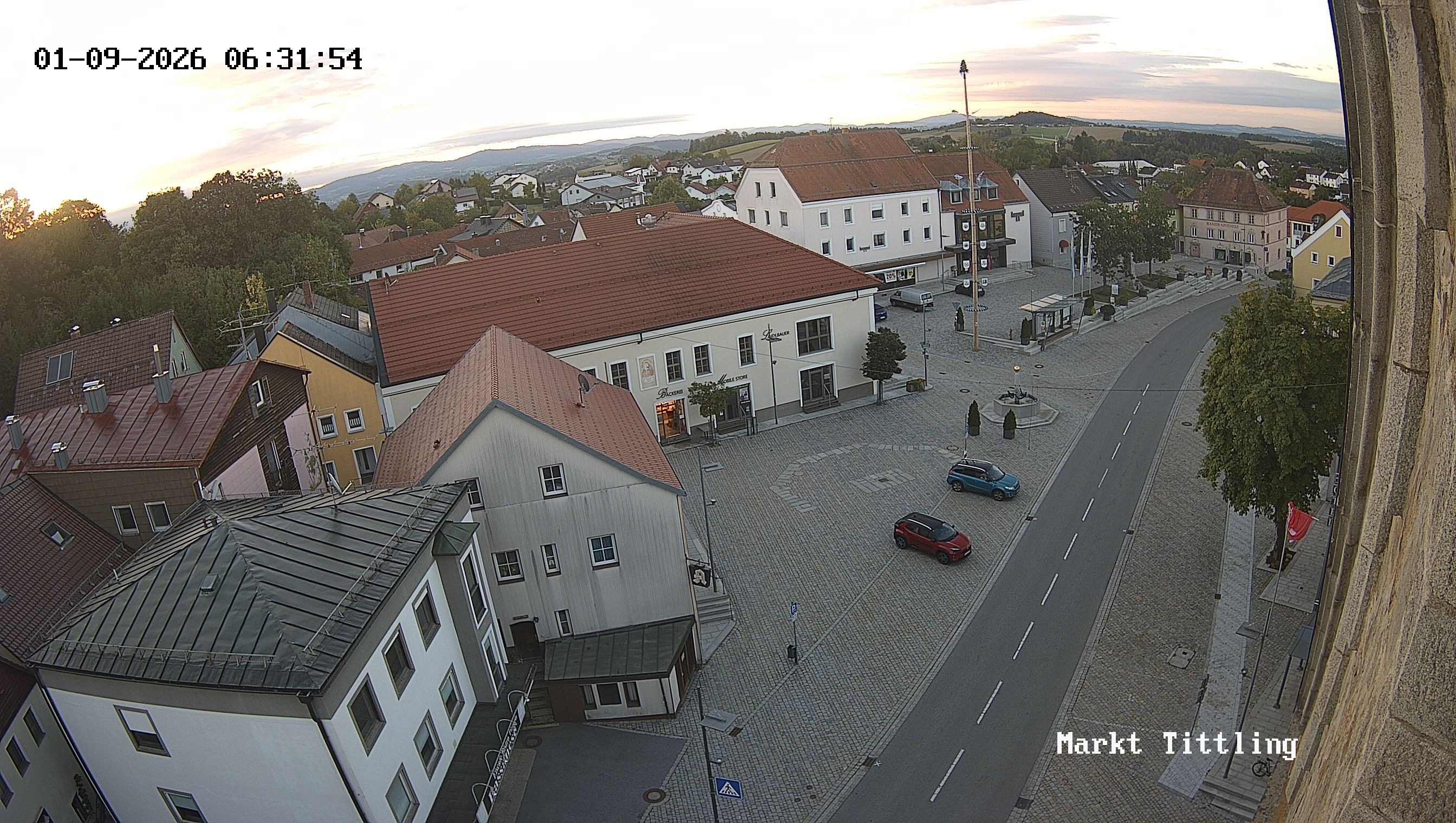 Archiv Foto Webcam Marktplatz in Tittling