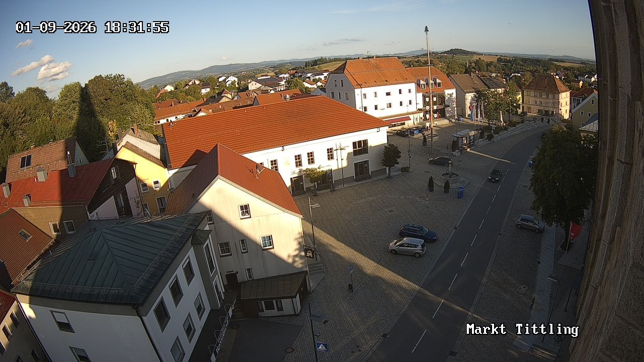 Archiv Foto Webcam Marktplatz in Tittling