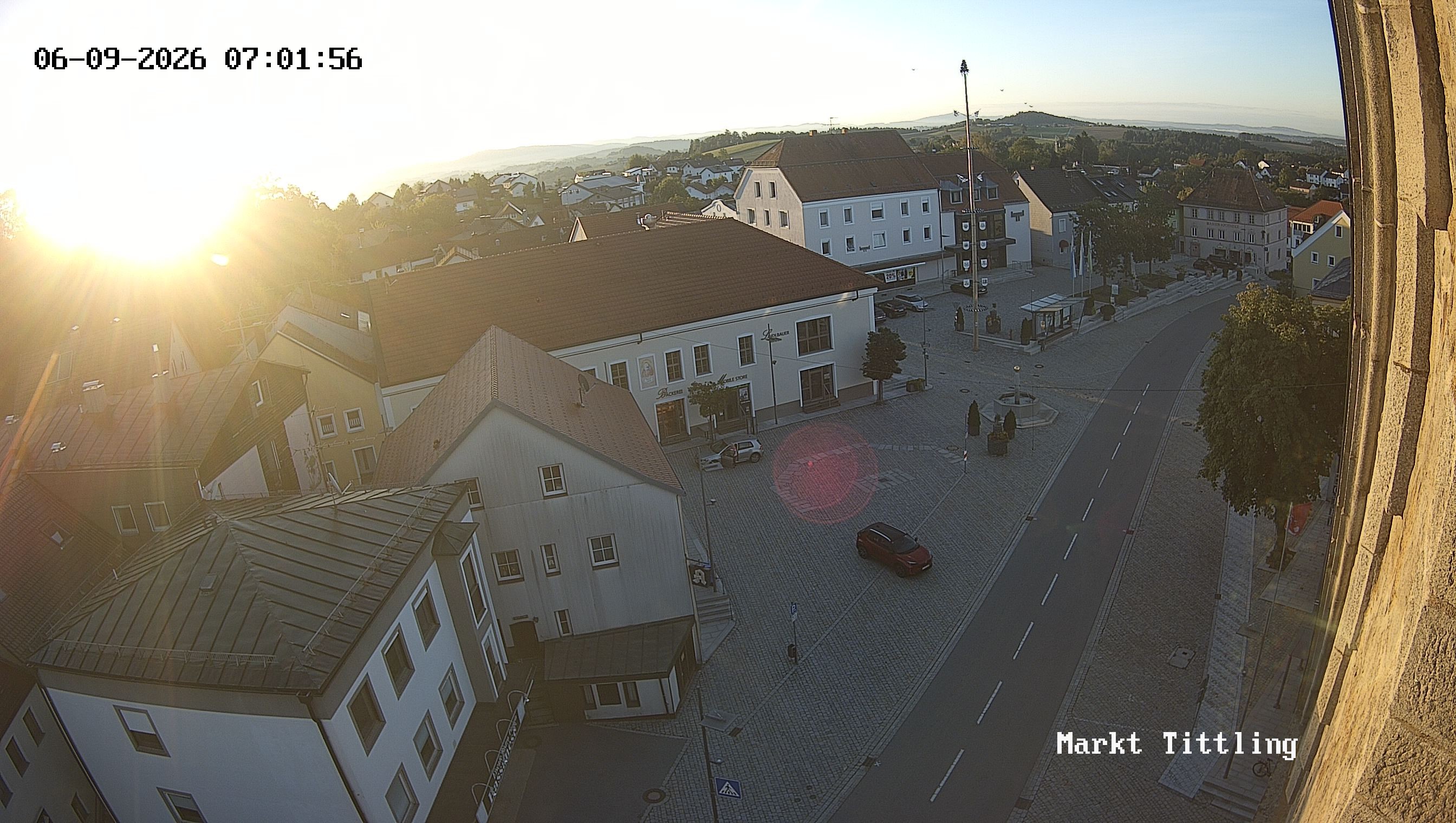 Archiv Foto Webcam Marktplatz in Tittling