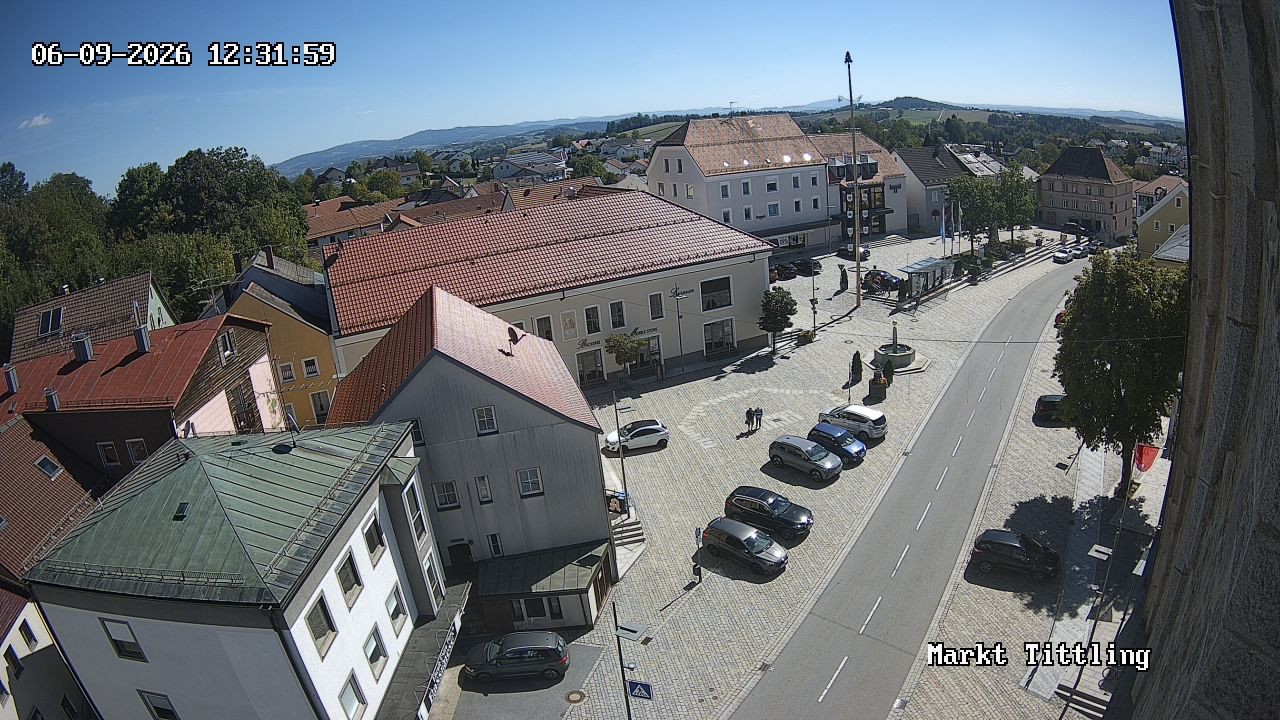 Archiv Foto Webcam Marktplatz in Tittling