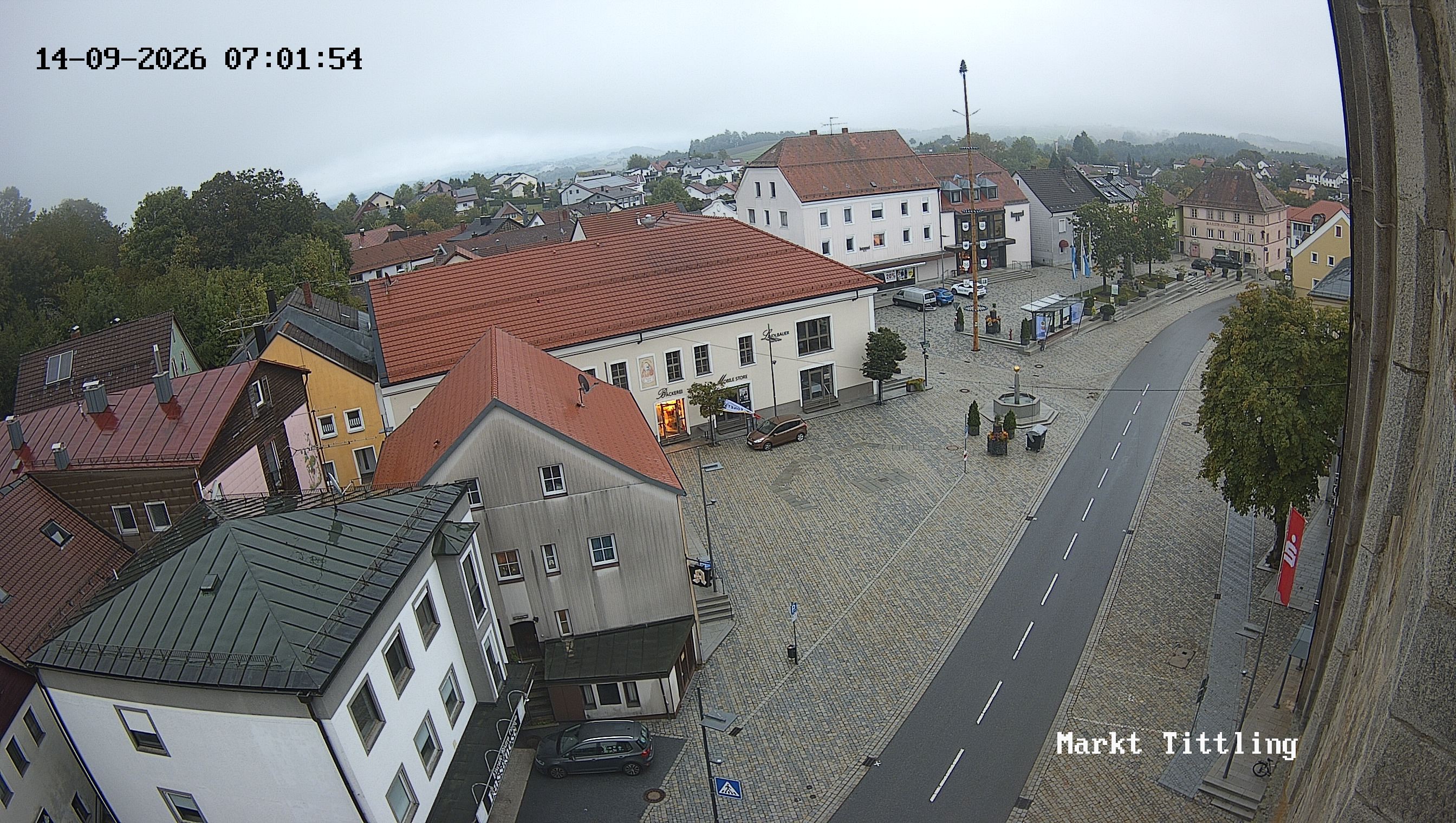 Archiv Foto Webcam Marktplatz in Tittling