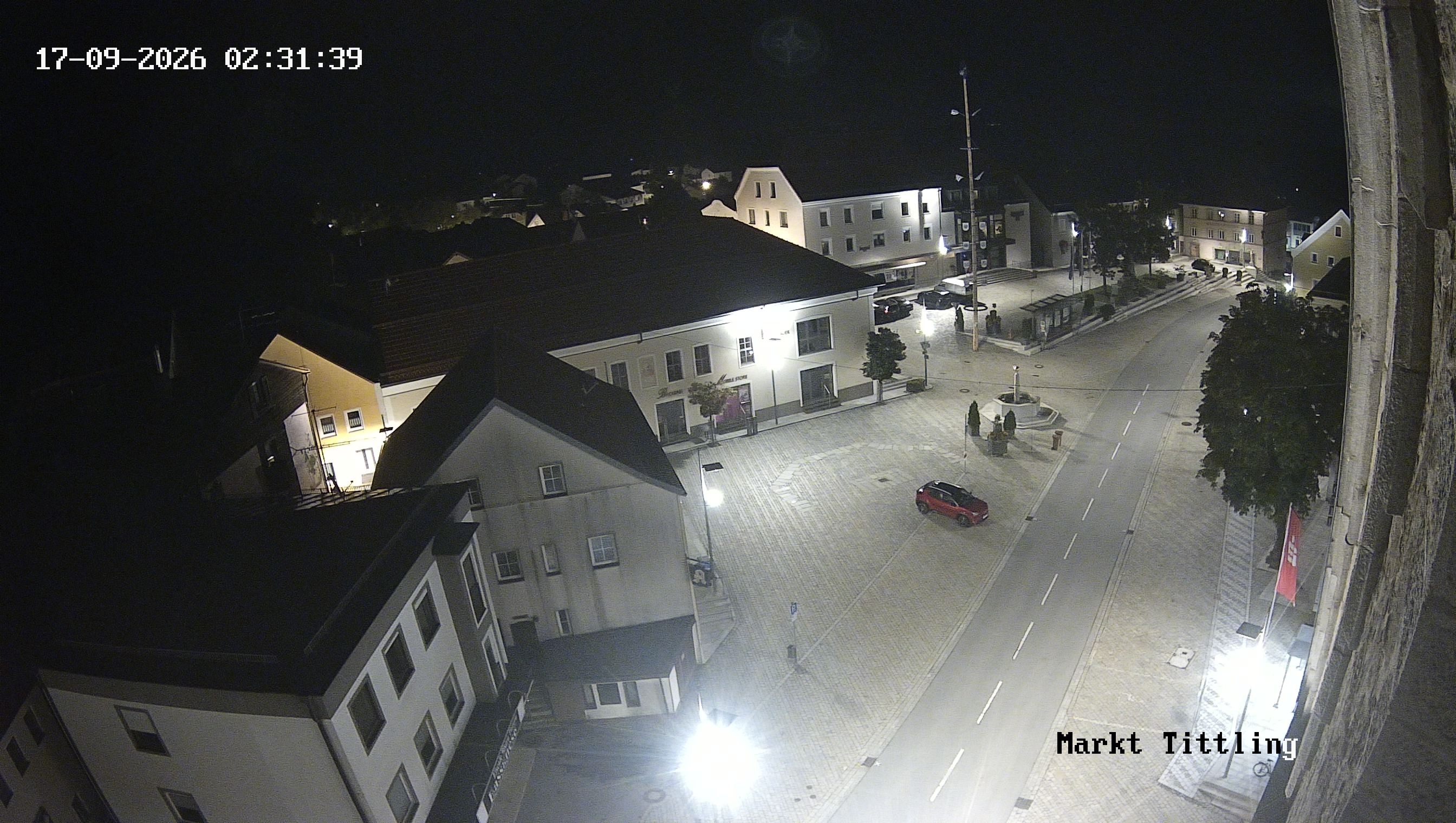 Archiv Foto Webcam Marktplatz in Tittling