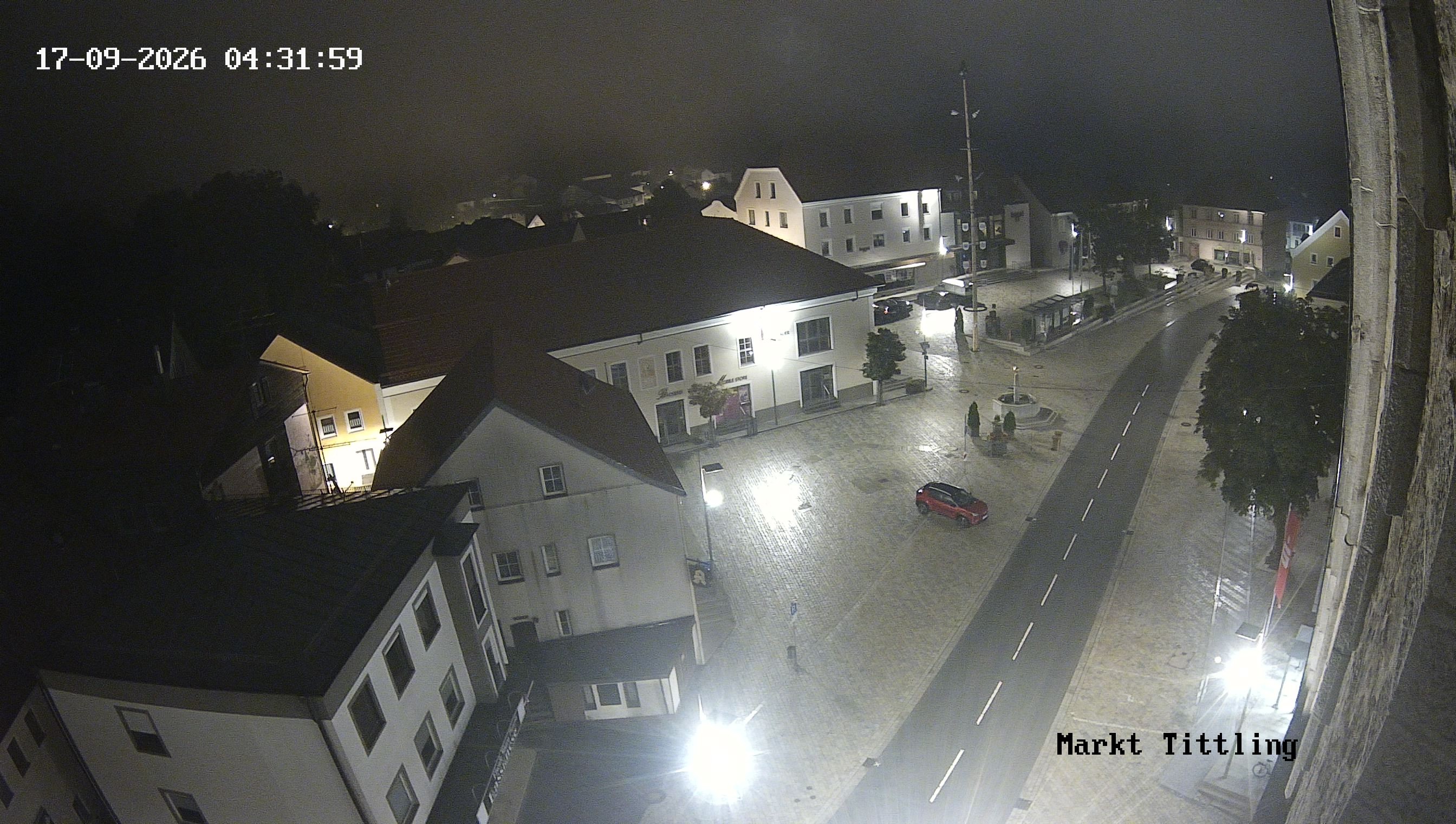 Archiv Foto Webcam Marktplatz in Tittling