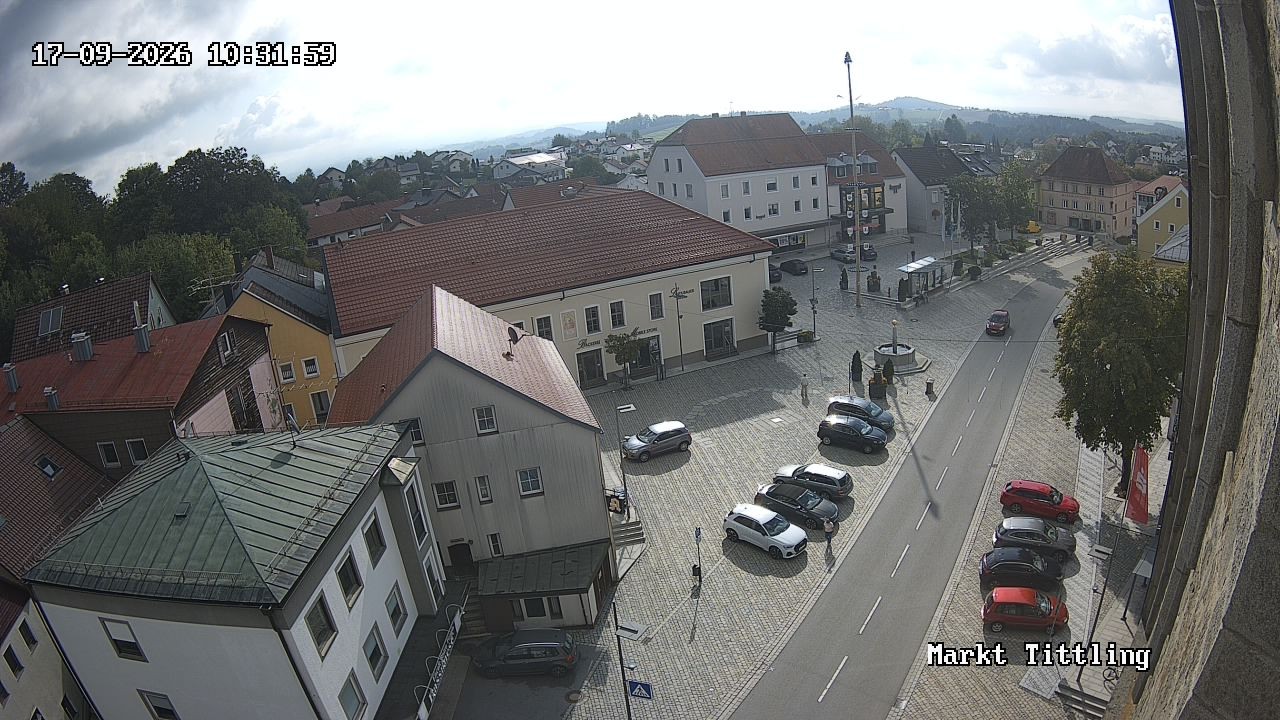 Archiv Foto Webcam Marktplatz in Tittling
