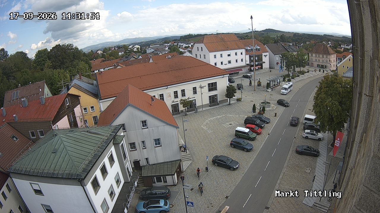 Archiv Foto Webcam Marktplatz in Tittling