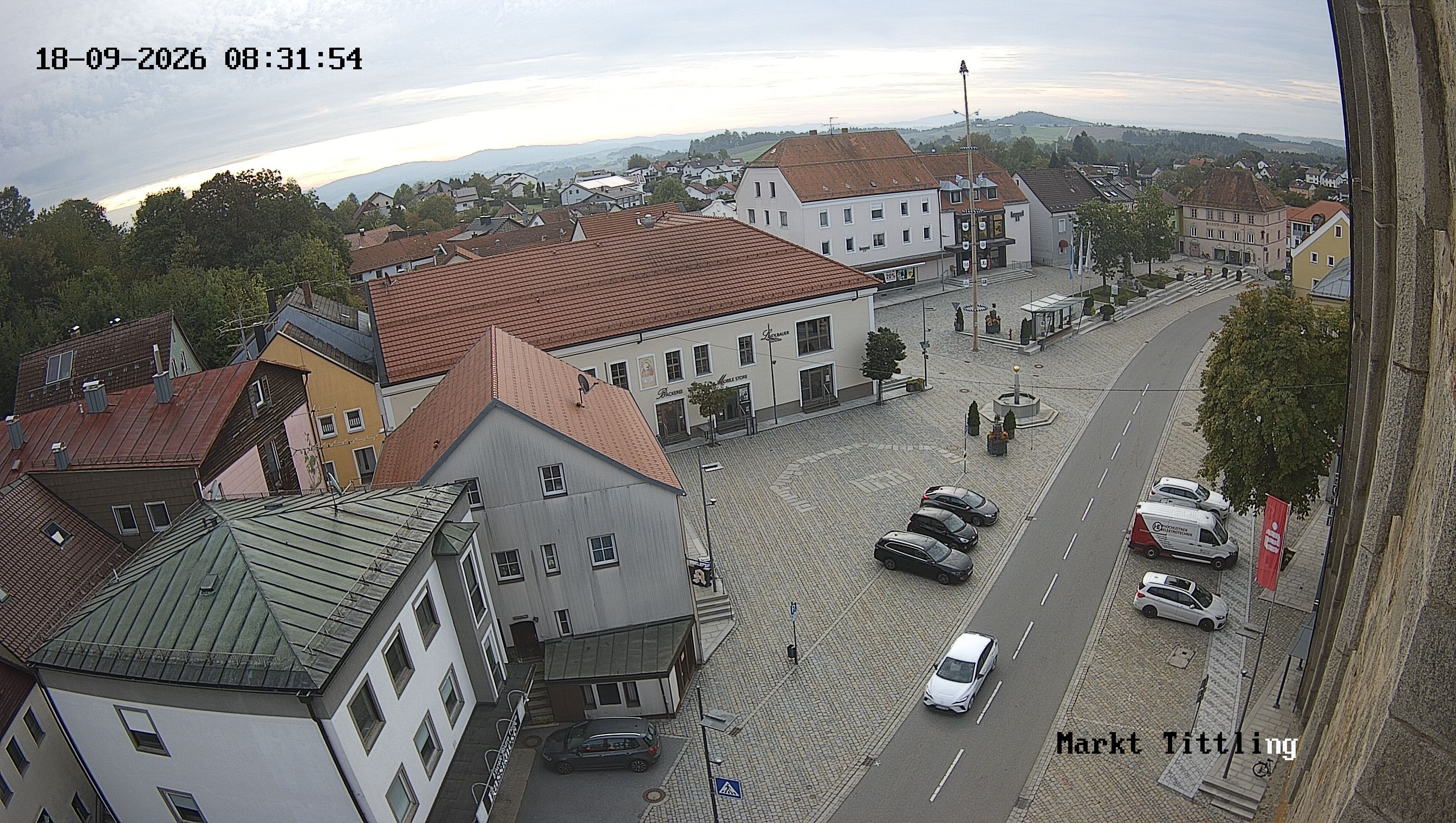 Archiv Foto Webcam Marktplatz in Tittling