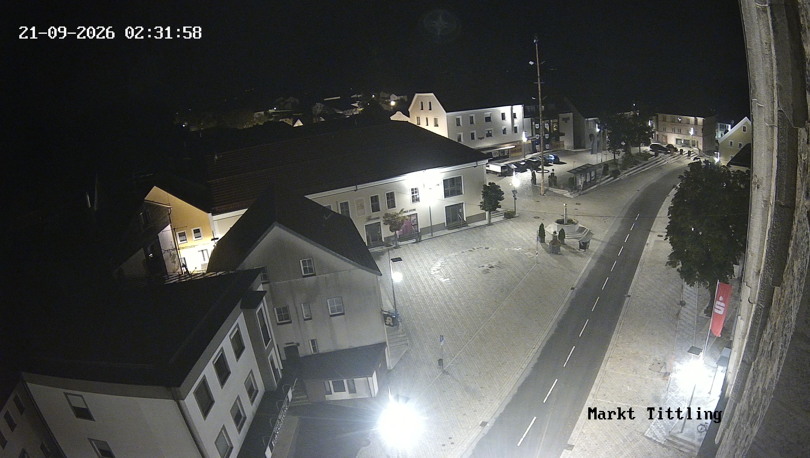 Archiv Foto Webcam Marktplatz in Tittling