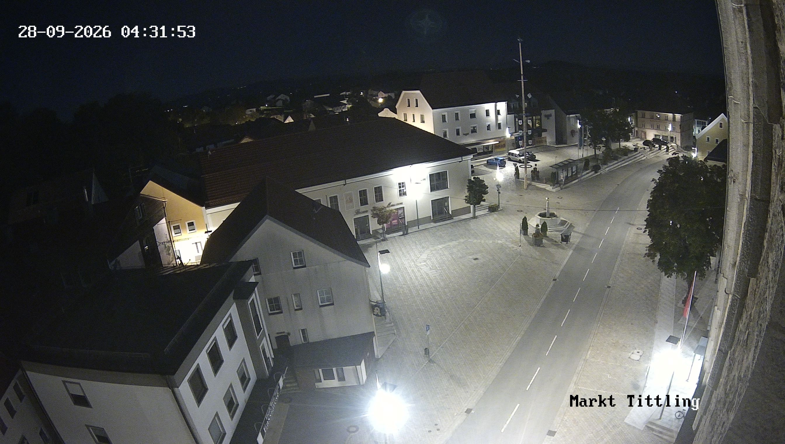 Archiv Foto Webcam Marktplatz in Tittling