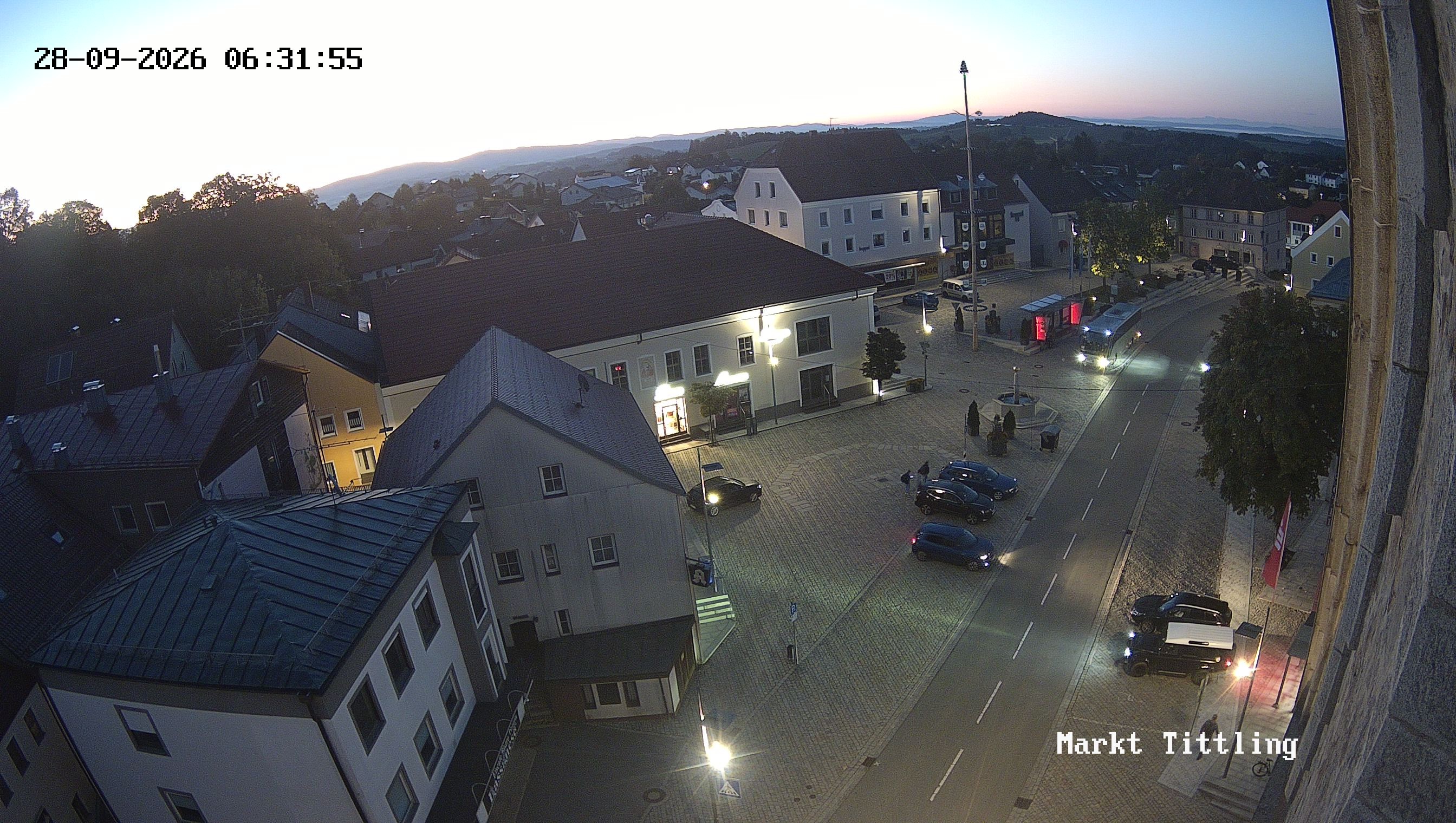 Archiv Foto Webcam Marktplatz in Tittling