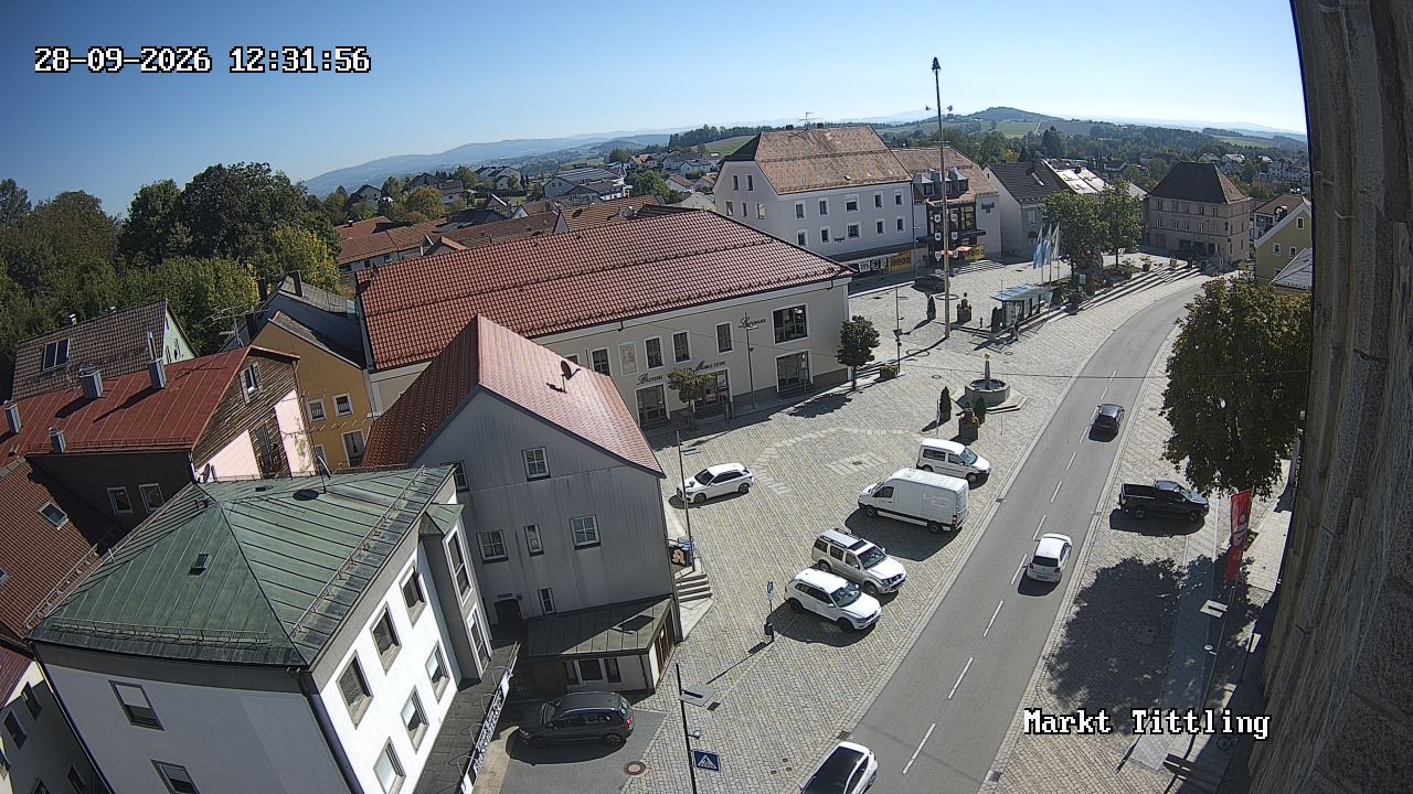 Archiv Foto Webcam Marktplatz in Tittling