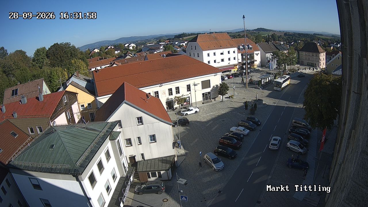 Archiv Foto Webcam Marktplatz in Tittling