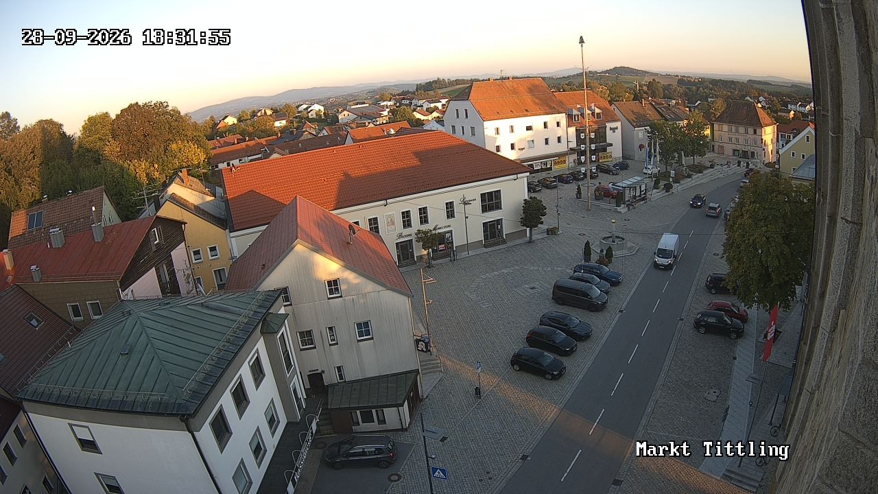 Archiv Foto Webcam Marktplatz in Tittling