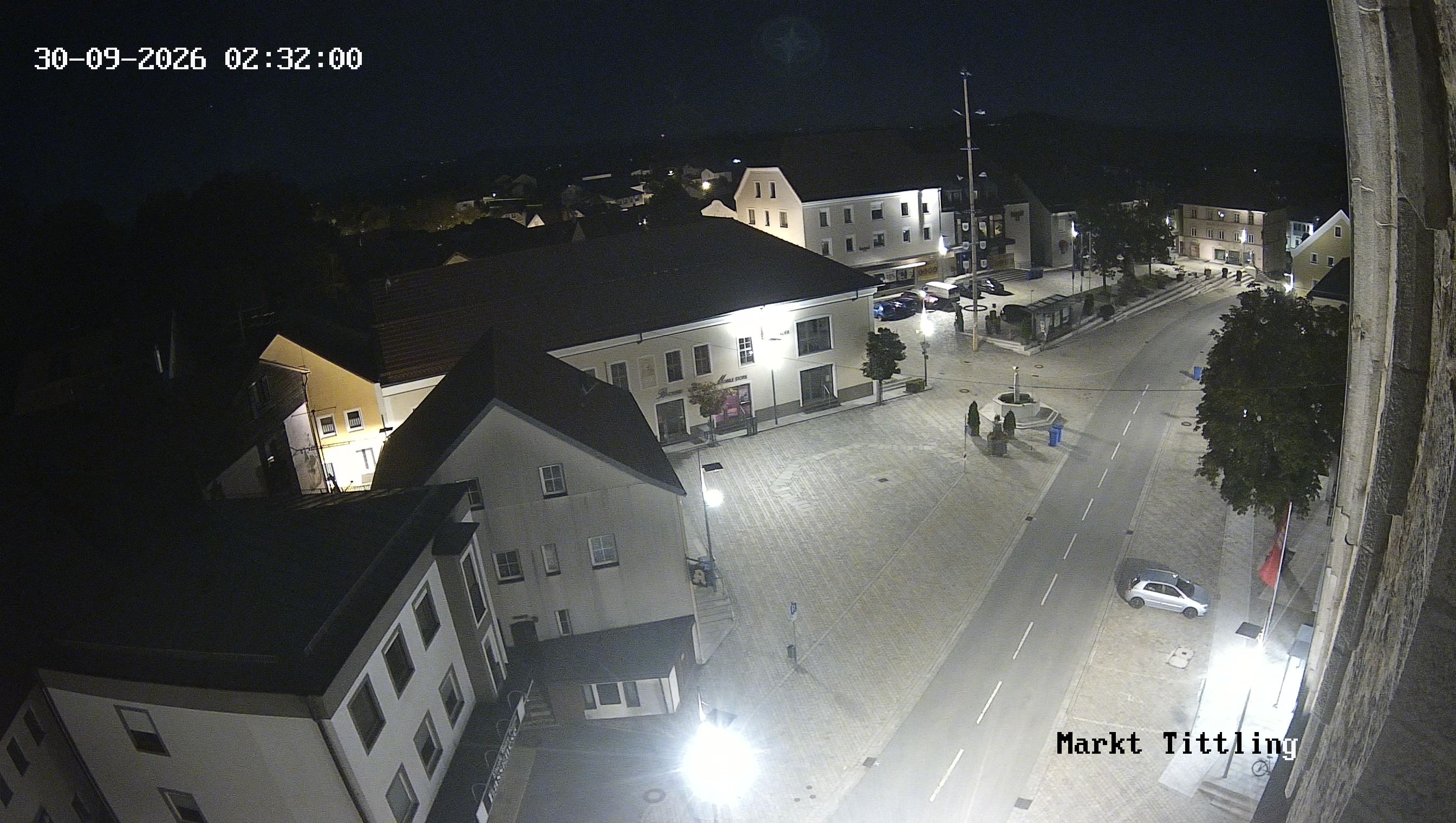 Archiv Foto Webcam Marktplatz in Tittling