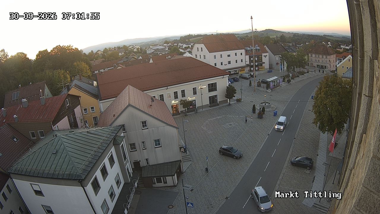 Archiv Foto Webcam Marktplatz in Tittling
