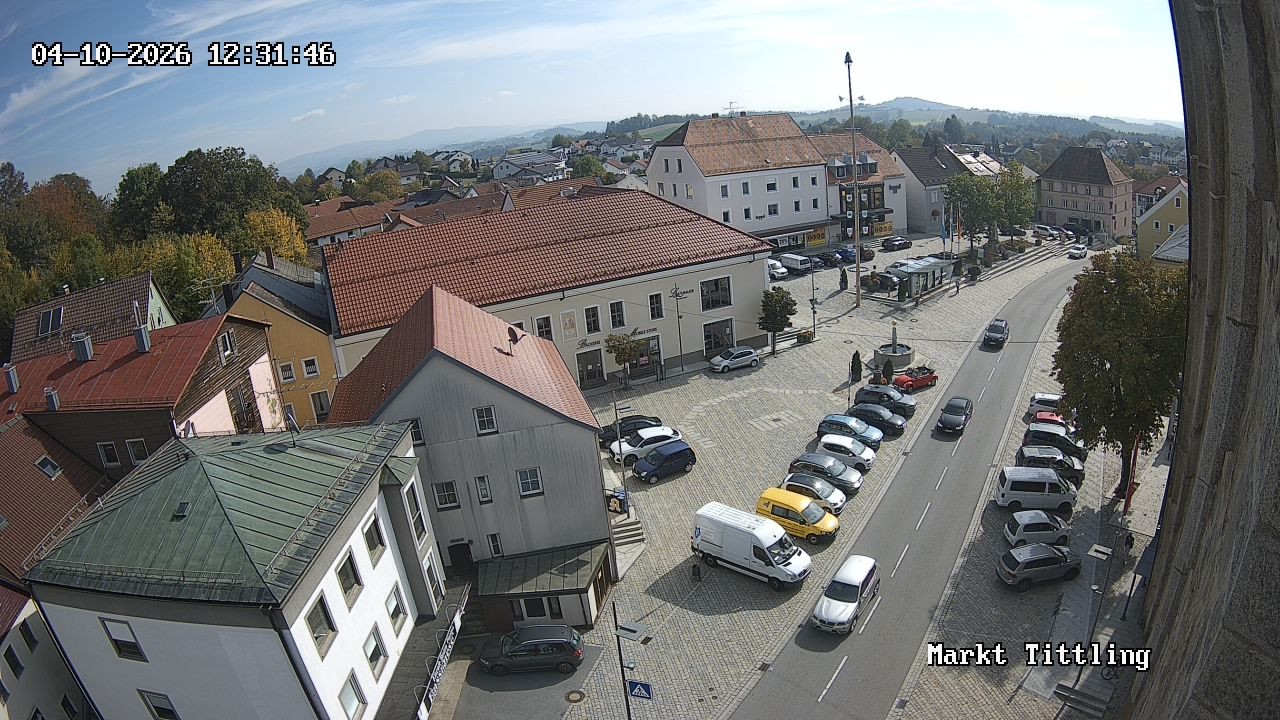 Archiv Foto Webcam Marktplatz in Tittling