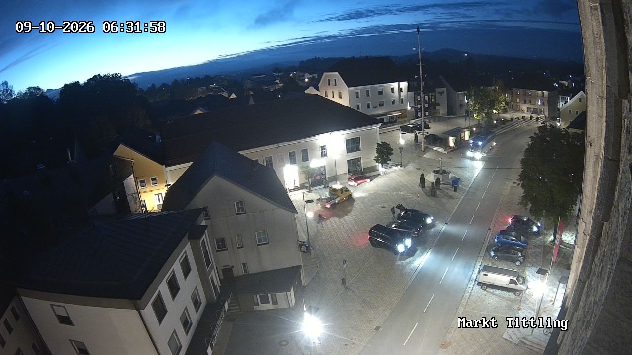 Archiv Foto Webcam Marktplatz in Tittling