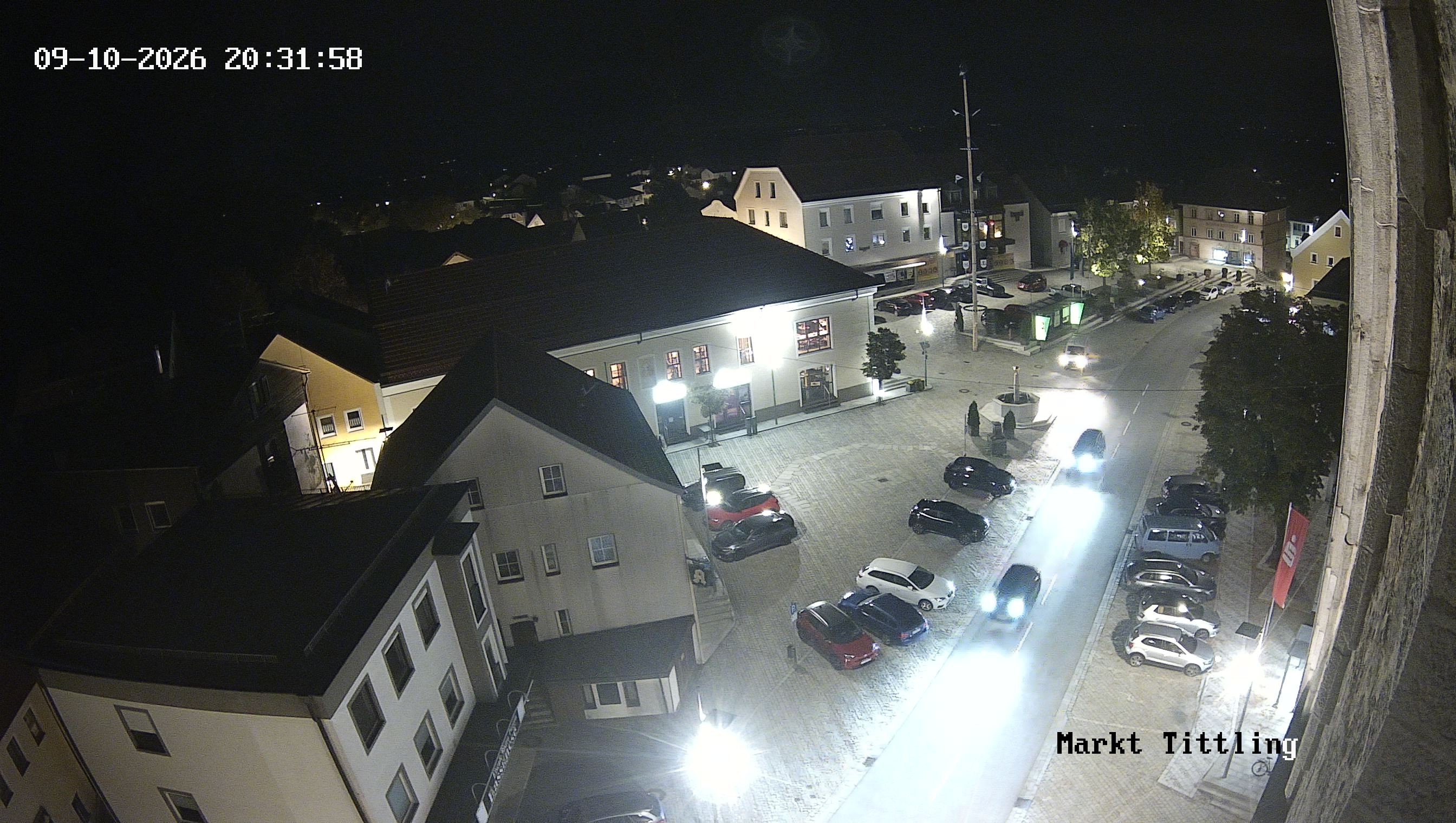 Archiv Foto Webcam Marktplatz in Tittling