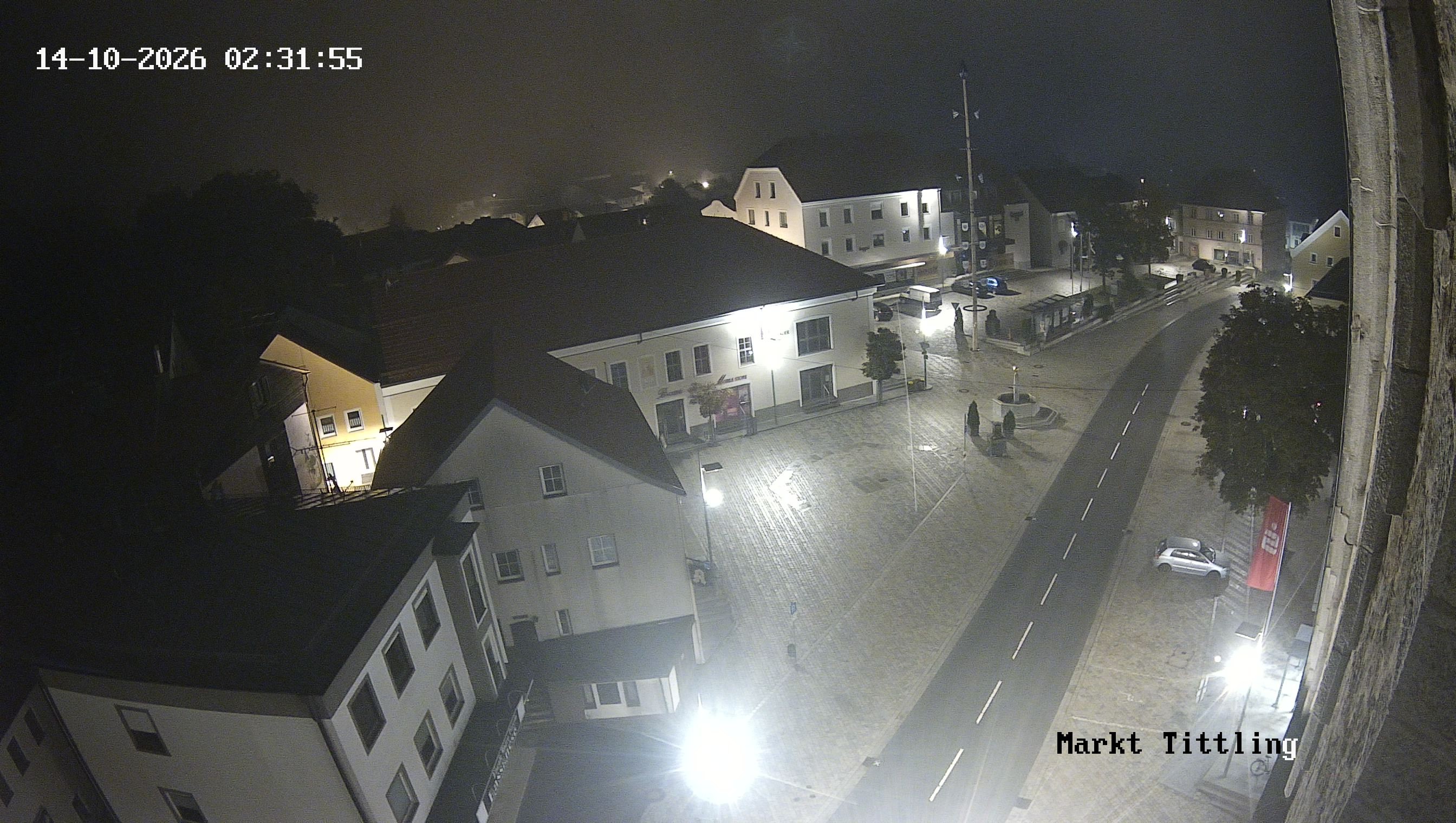 Archiv Foto Webcam Marktplatz in Tittling