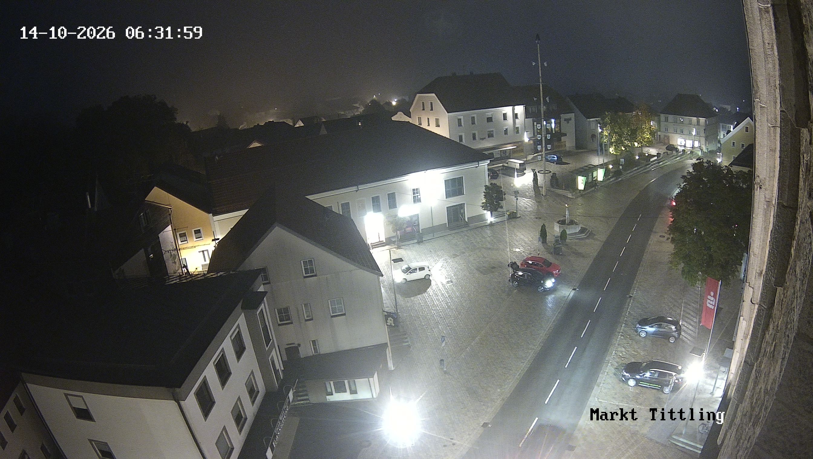Archiv Foto Webcam Marktplatz in Tittling