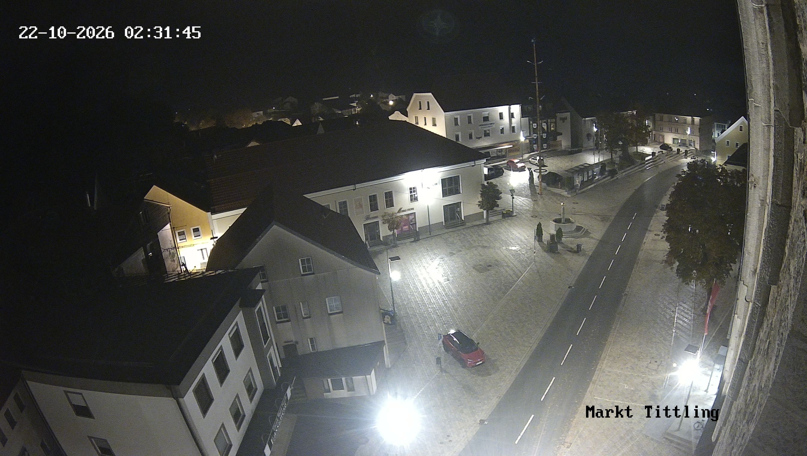 Archiv Foto Webcam Marktplatz in Tittling