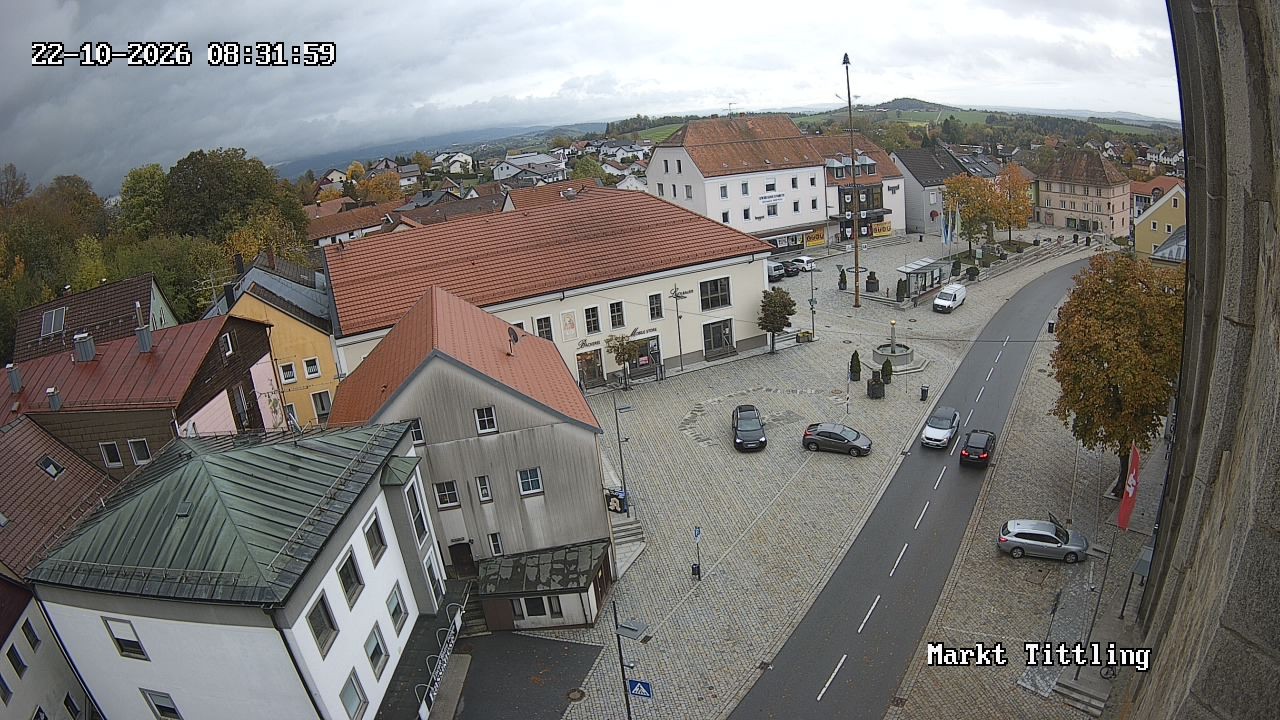 Archiv Foto Webcam Marktplatz in Tittling