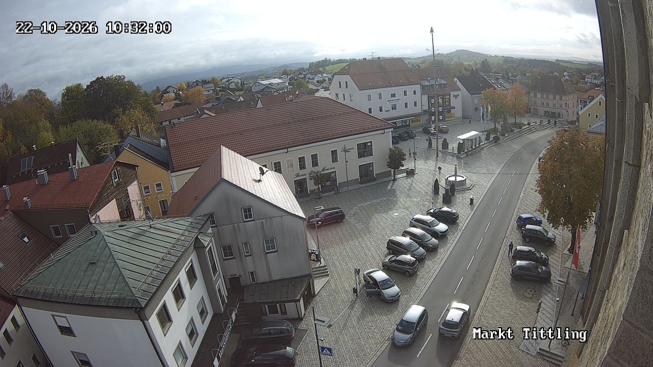 Archiv Foto Webcam Marktplatz in Tittling