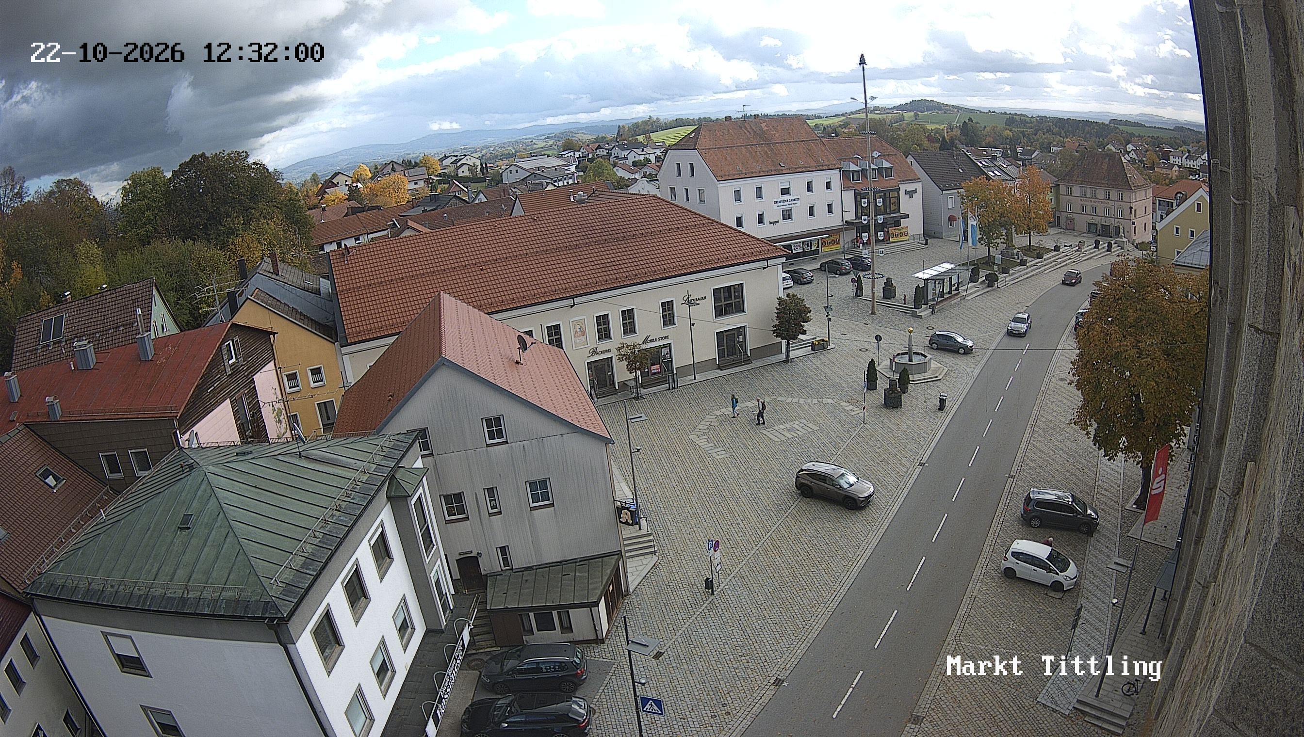 Archiv Foto Webcam Marktplatz in Tittling