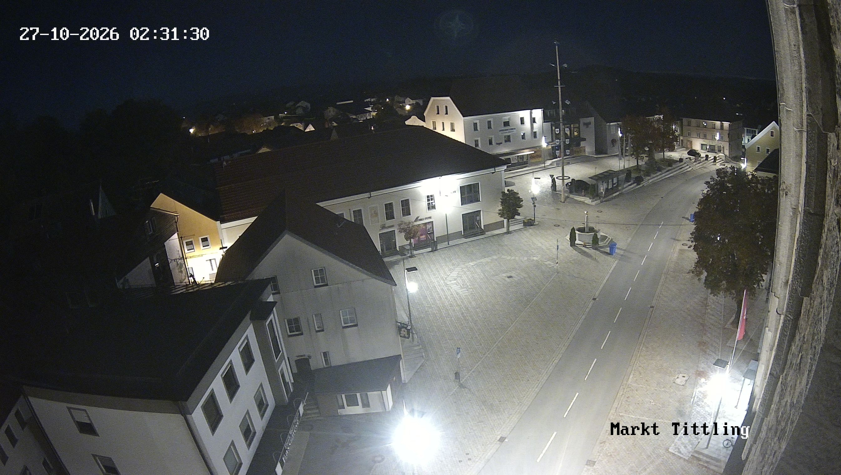 Archiv Foto Webcam Marktplatz in Tittling