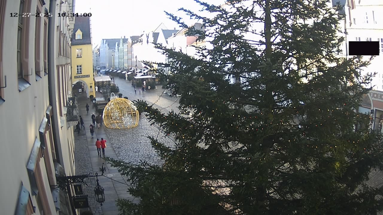 Archiv Foto Webcam Landshut: Blick vom Rathaus auf die Residenz