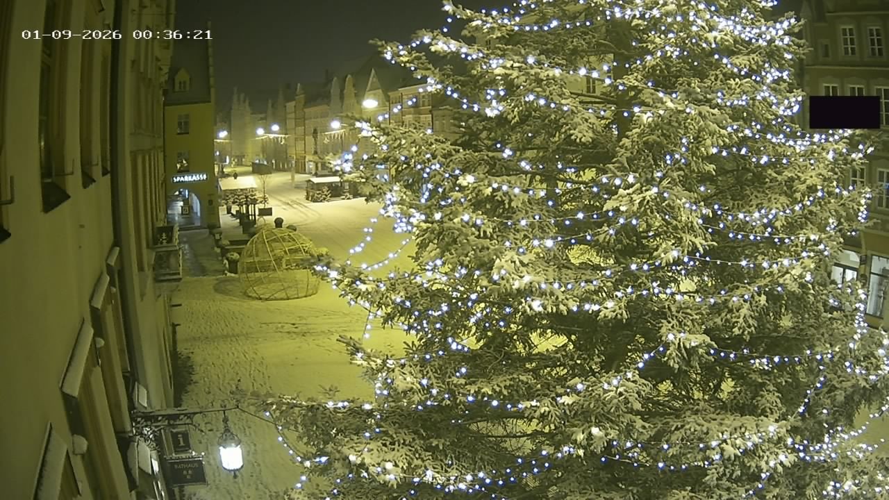 Archiv Foto Webcam Landshut: Blick vom Rathaus auf die Residenz