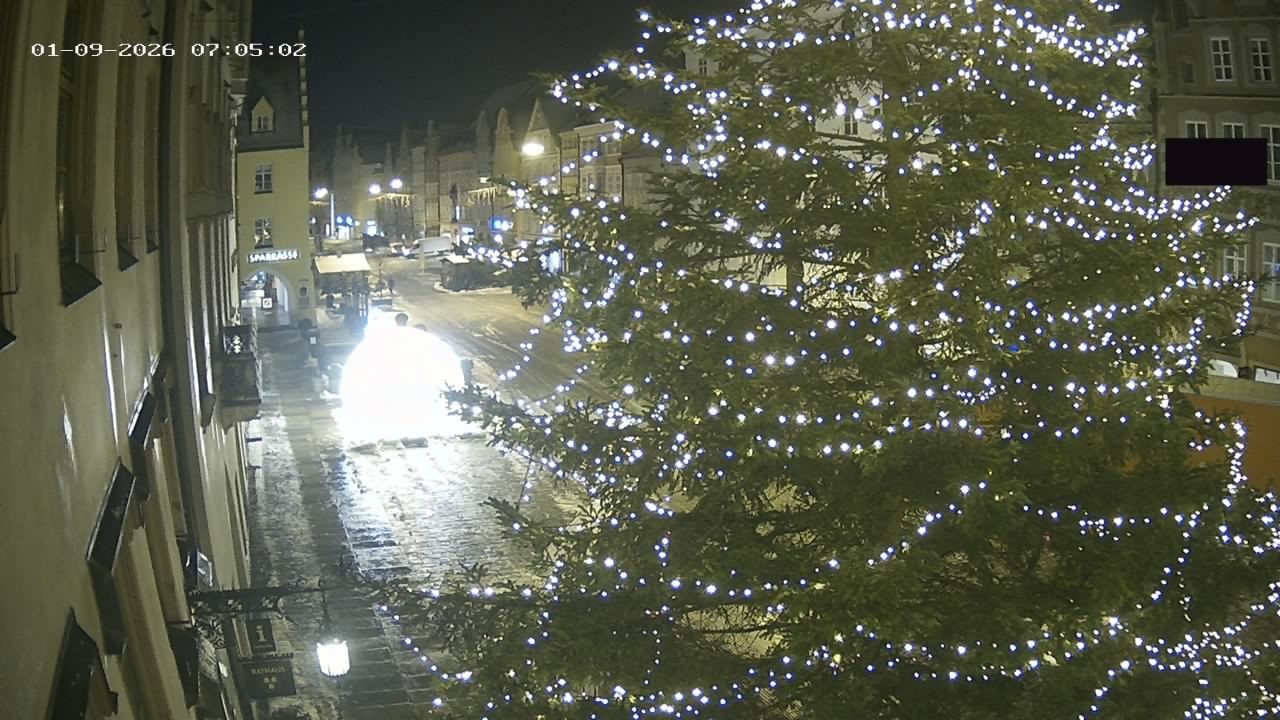 Archiv Foto Webcam Landshut: Blick vom Rathaus auf die Residenz