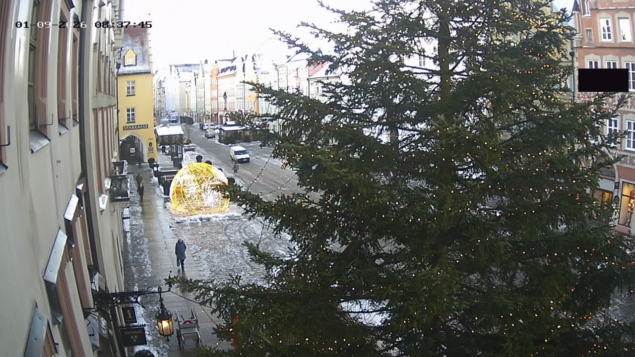 Archiv Foto Webcam Landshut: Blick vom Rathaus auf die Residenz