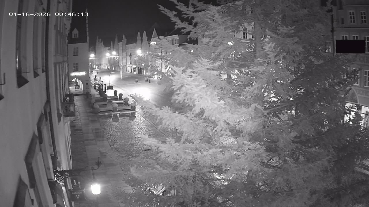 Archiv Foto Webcam Landshut: Blick vom Rathaus auf die Residenz