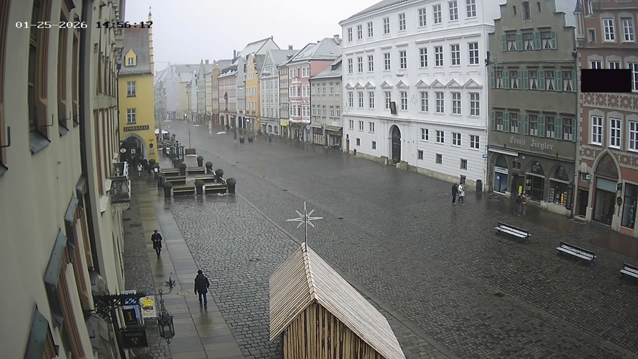 Archiv Foto Webcam Landshut: Blick vom Rathaus auf die Residenz