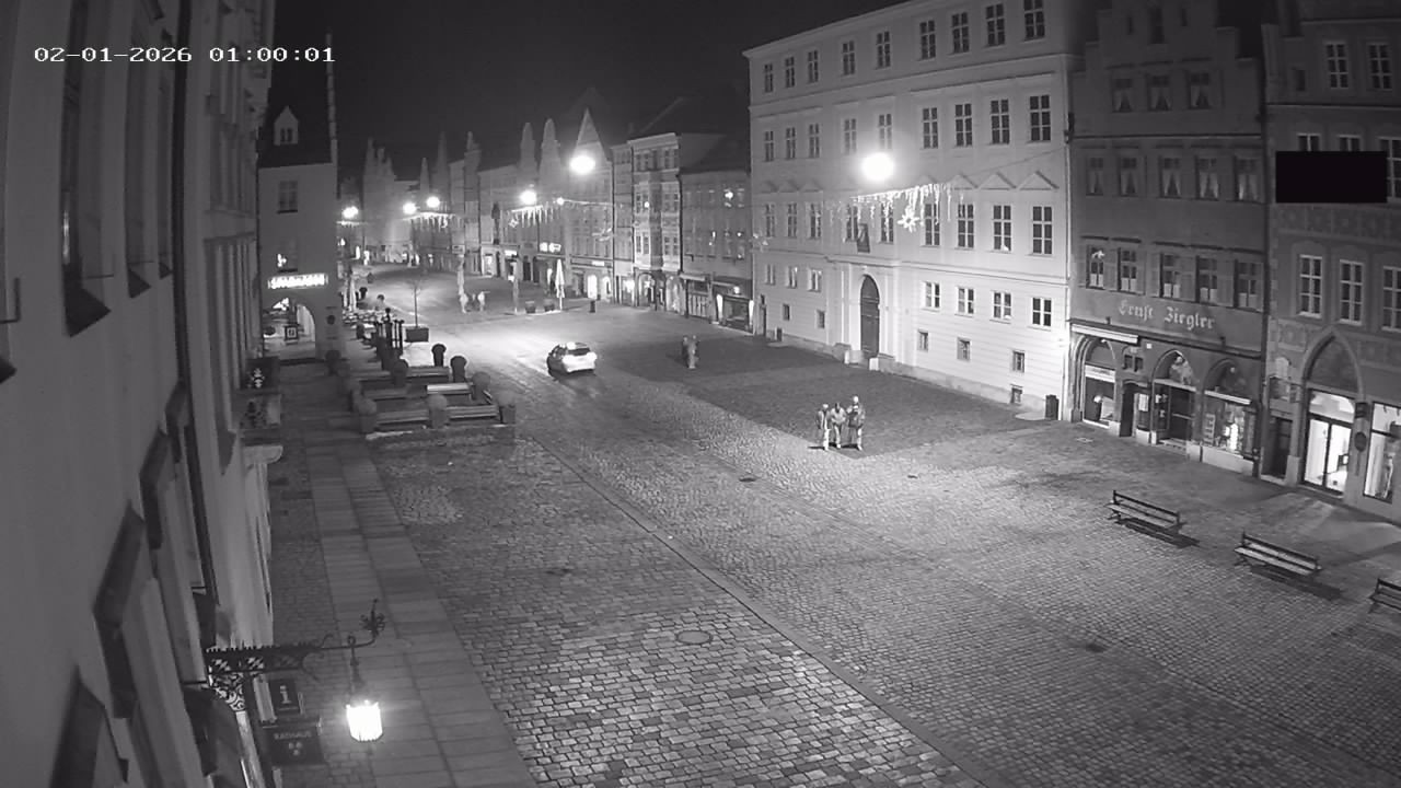 Archiv Foto Webcam Landshut: Blick vom Rathaus auf die Residenz