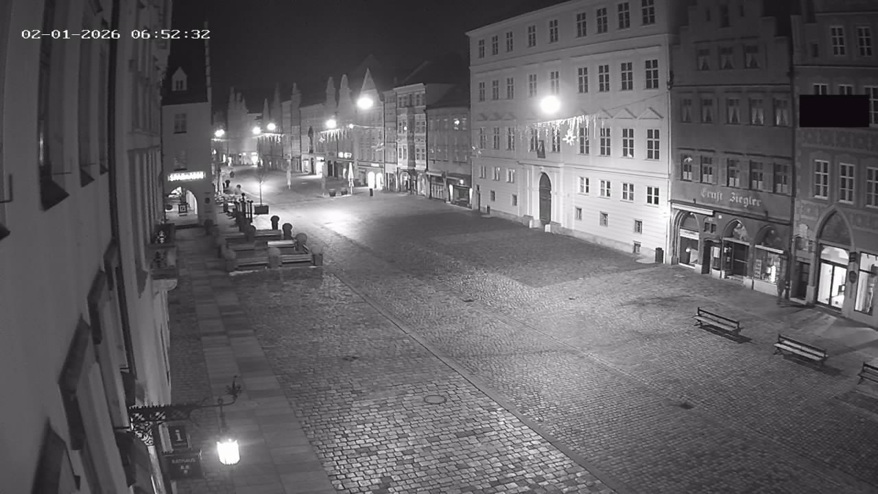 Archiv Foto Webcam Landshut: Blick vom Rathaus auf die Residenz