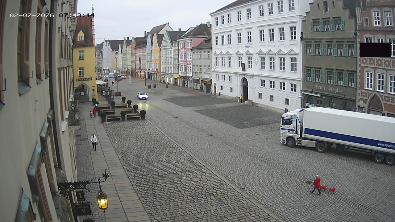 Archiv Foto Webcam Landshut: Blick vom Rathaus auf die Residenz