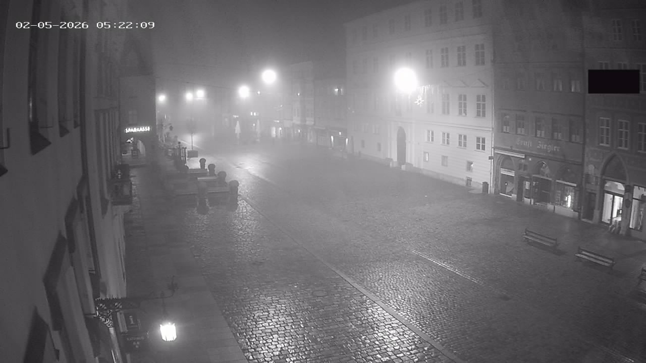 Archiv Foto Webcam Landshut: Blick vom Rathaus auf die Residenz