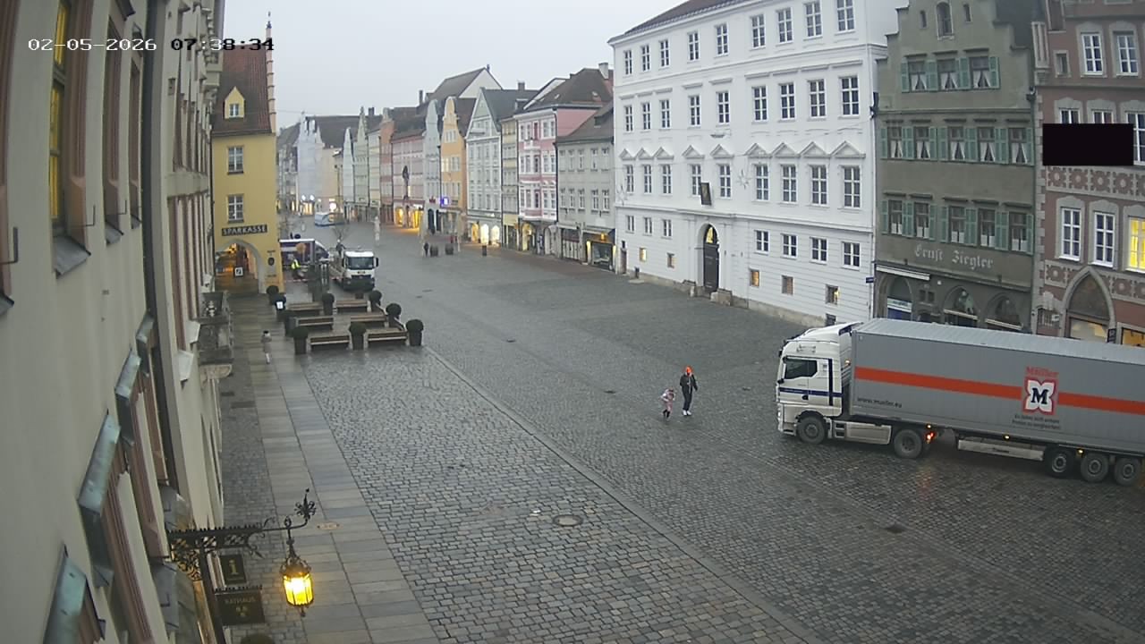 Archiv Foto Webcam Landshut: Blick vom Rathaus auf die Residenz
