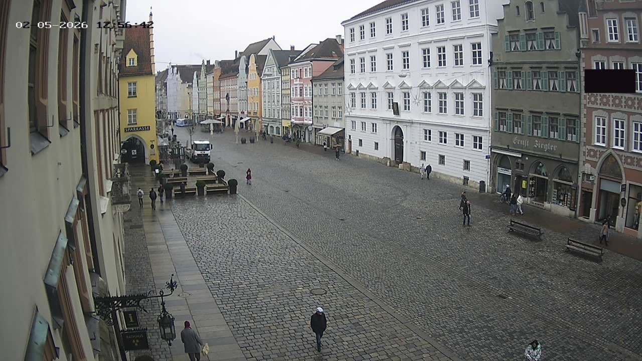 Archiv Foto Webcam Landshut: Blick vom Rathaus auf die Residenz