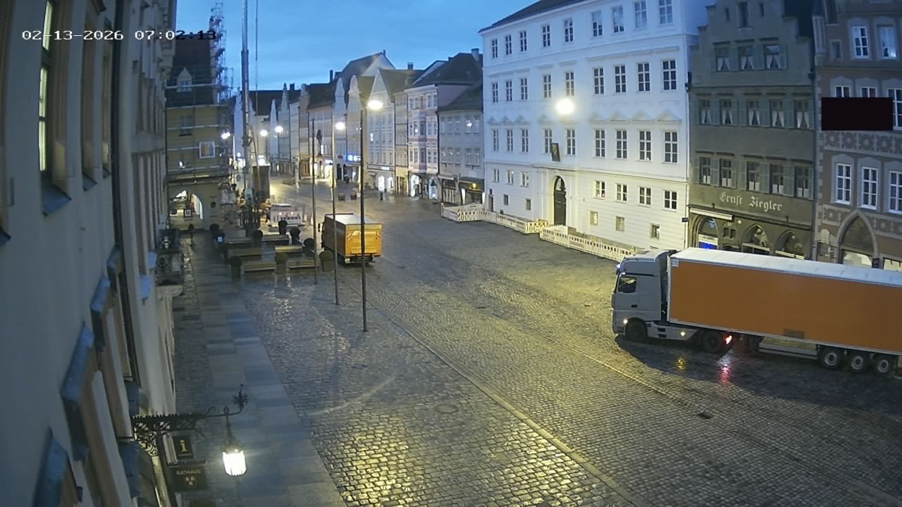 Archiv Foto Webcam Landshut: Blick vom Rathaus auf die Residenz