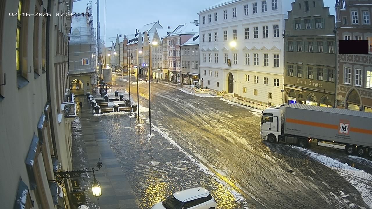Archiv Foto Webcam Landshut: Blick vom Rathaus auf die Residenz