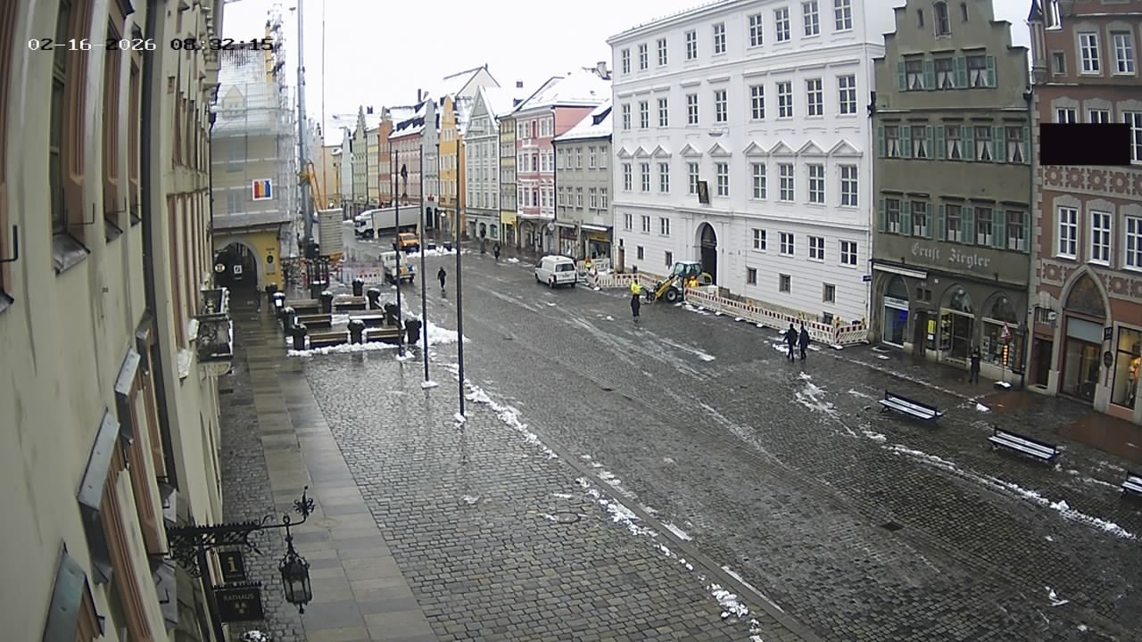 Archiv Foto Webcam Landshut: Blick vom Rathaus auf die Residenz